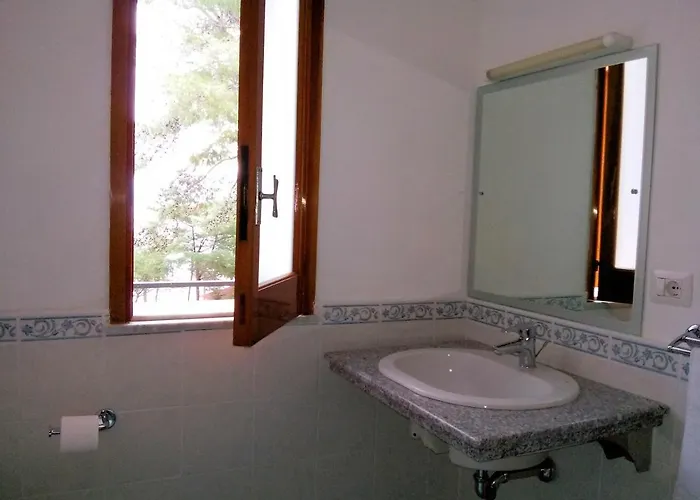 Testa Di Monaco - Basic Capo dʼOrlando