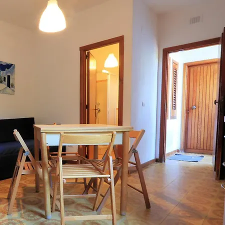 Testa Di Monaco - Basic فندق Capo dʼOrlando